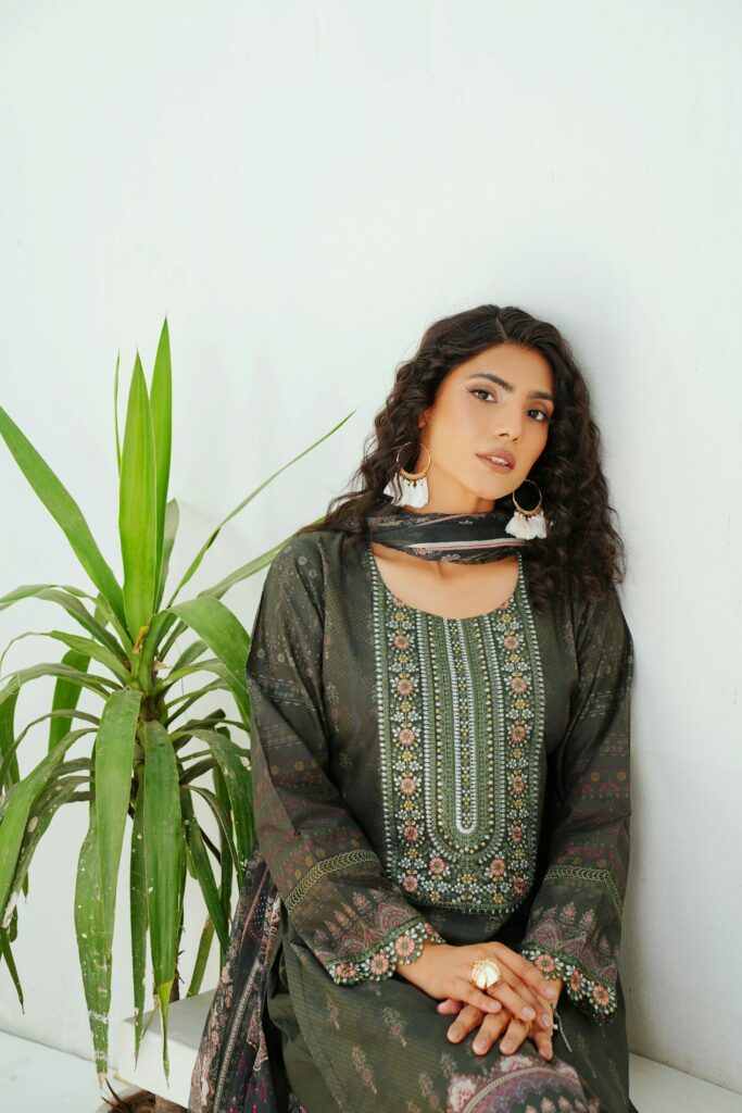 Women in black salwar kamees